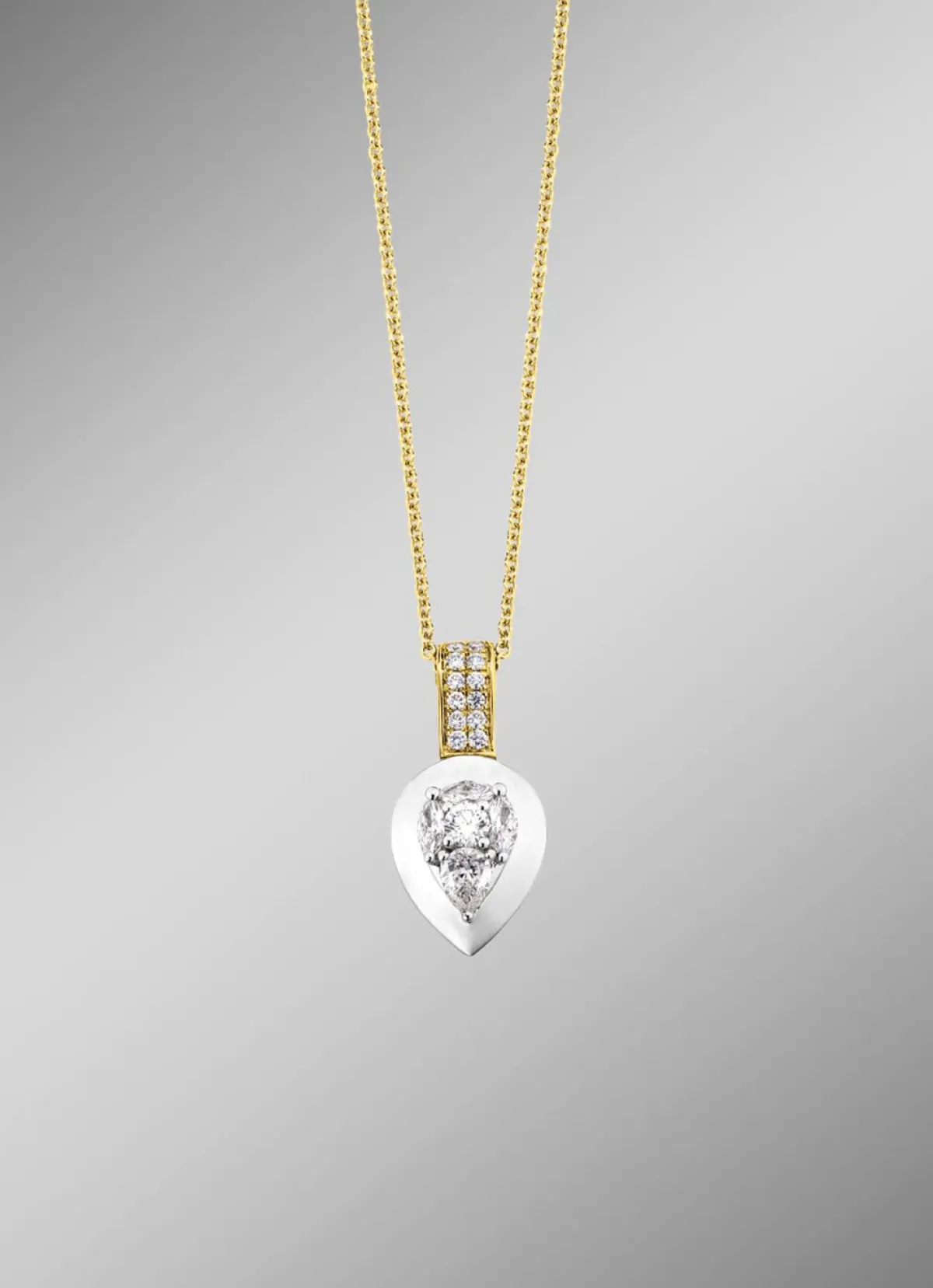 Hot BADER Anhänger mit Brillanten und Diamanten