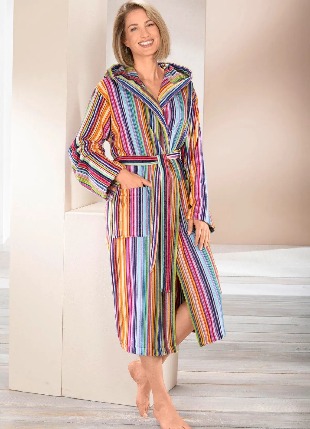Best LAURINA Bademantel mit Kapuze MULTICOLOR