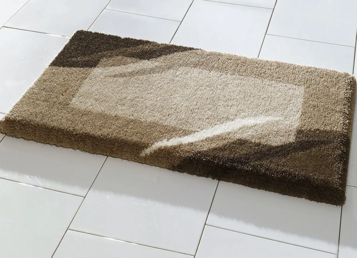 GRUND Besonders weiche Badgarnitur von BEIGE