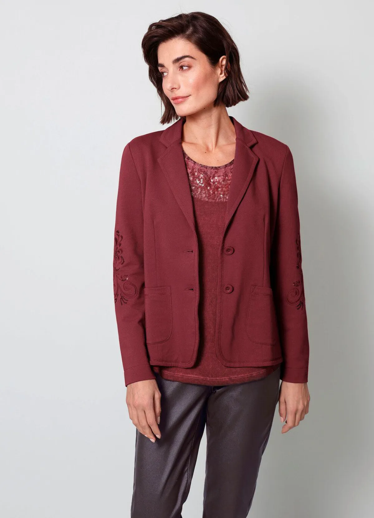 Online BADER Blazer mit hübscher Stickerei WEINROT