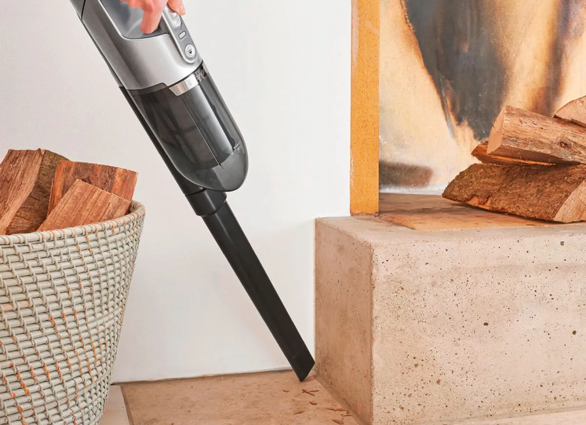 Clearance BOSCH BBH3K2801 Akku-Stielsauger Flexxo Gen2 SILBER