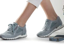 CAPRICE , schicke Damen-Sneaker, Weite H, mit herausnehmbarem Fußbett JEANS