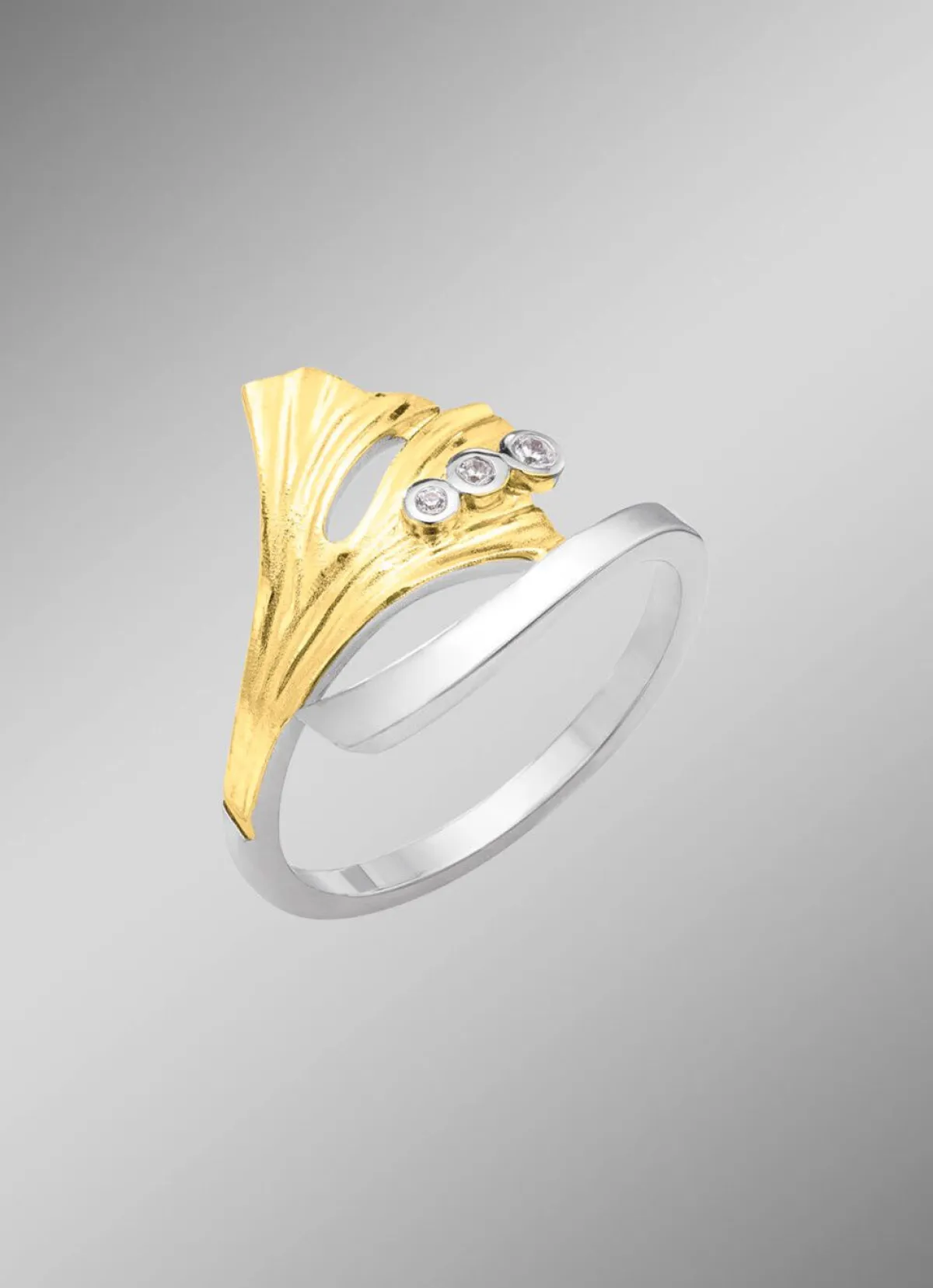 Sale BADER Damenring Ginkgoblatt in Bicolor mit synth. Zirkonia