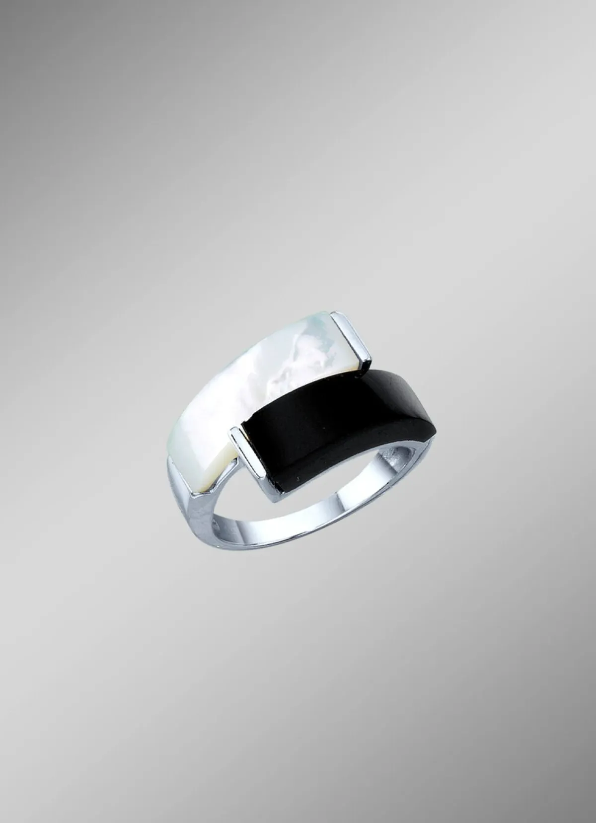 BADER Damenring mit echt Onyx und echt Perlmutt
