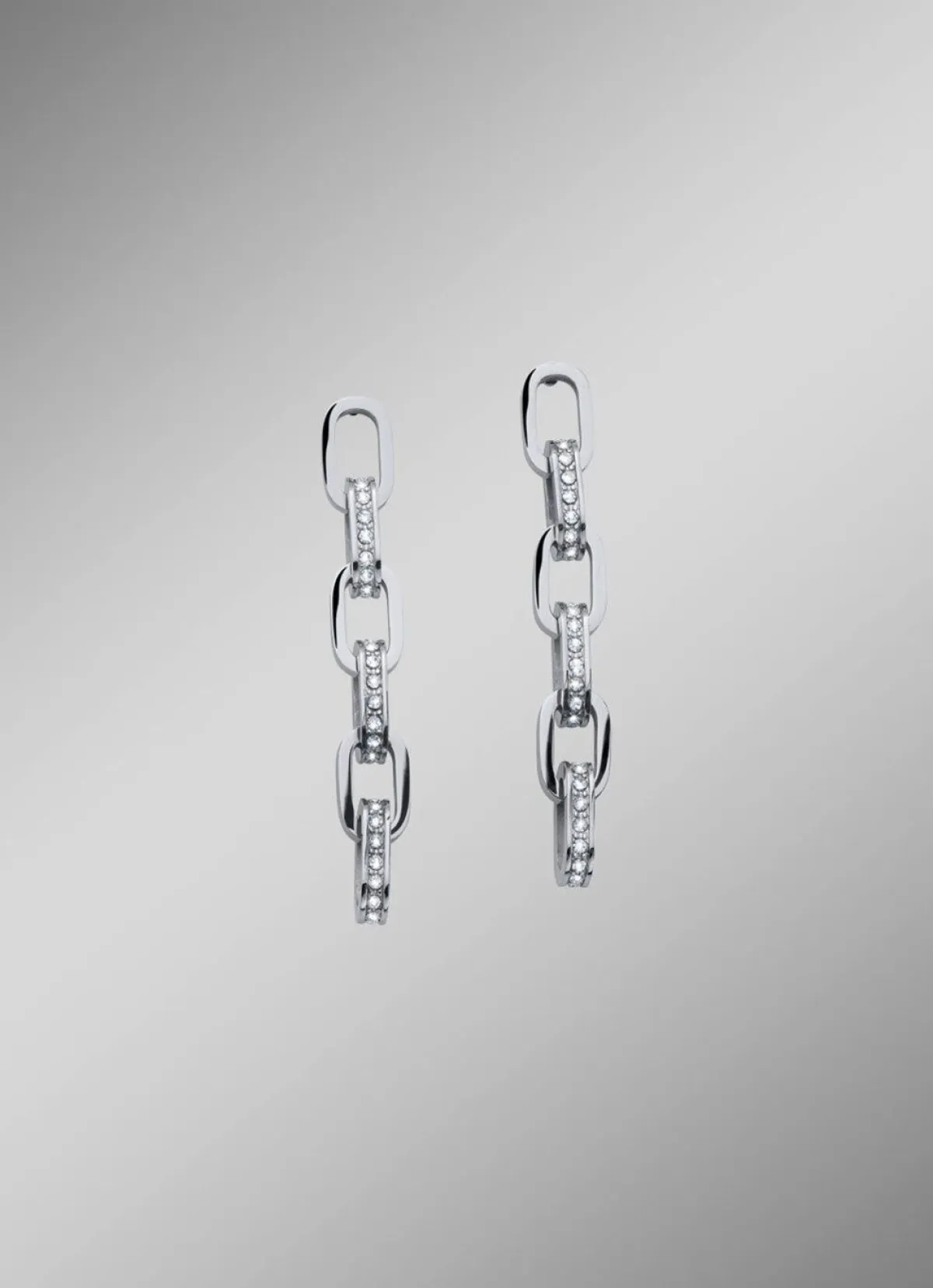Best BADER Elegante Ohrstecker mit funkelnden Kristallen