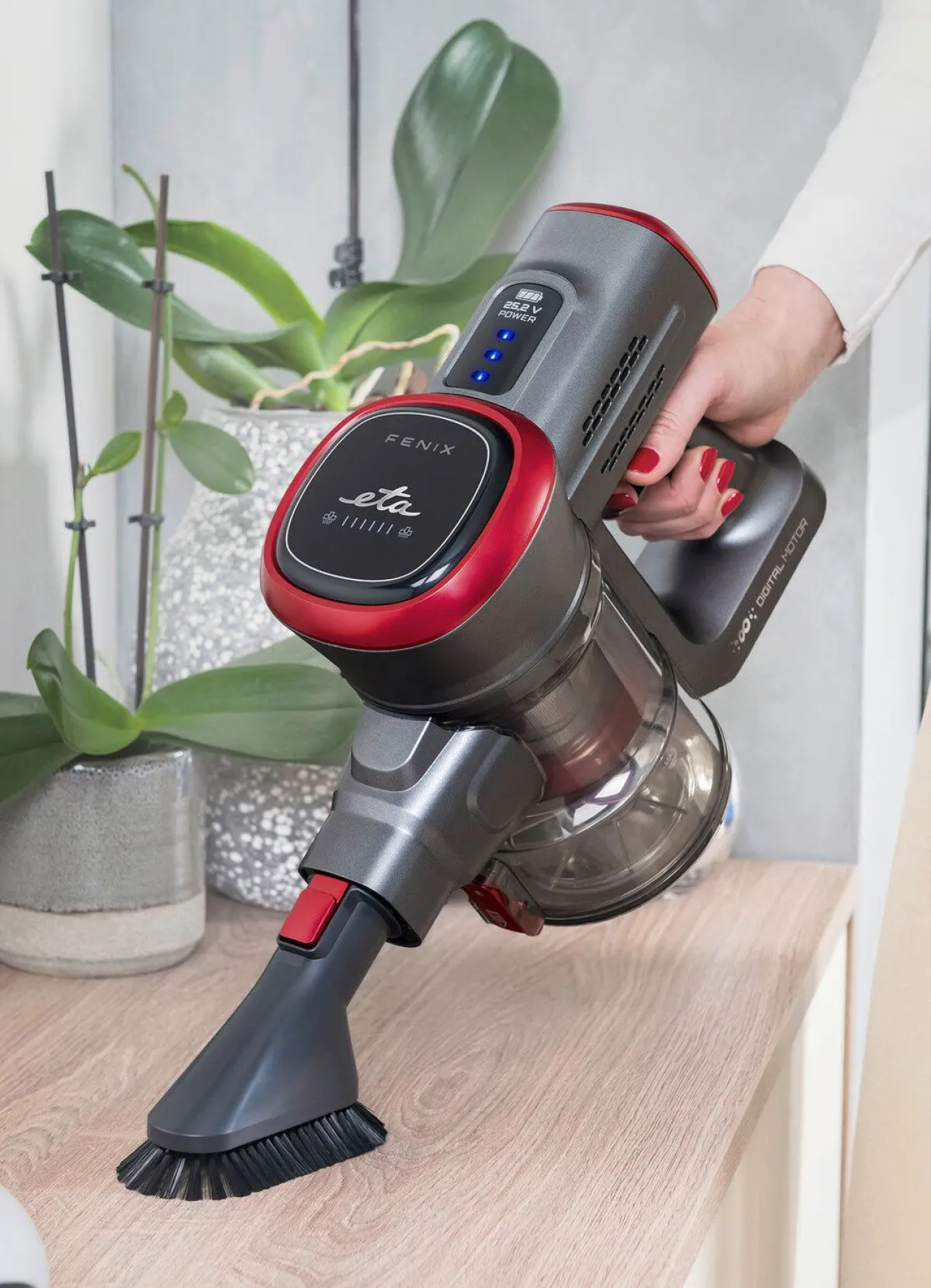 Outlet BADER eta FÉNIX 2-in-1 Akku-Handstaubsauger ROT
