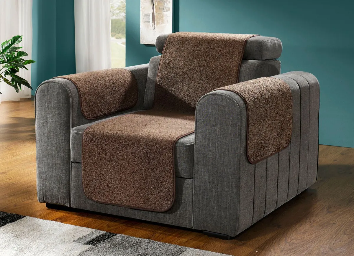 BADER Flauschige Sessel-, Couch- und Armlehnenschoner BRAUN