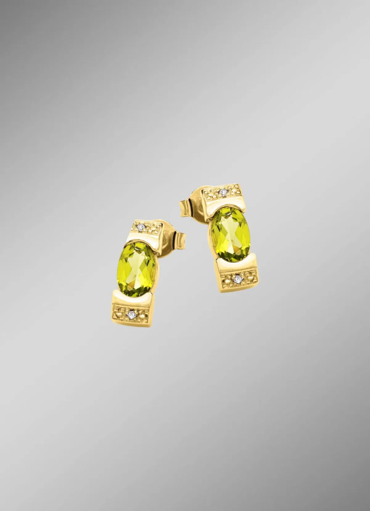 Hot BADER Frische trifft Eleganz – Ohrstecker mit Peridot und Diamanten