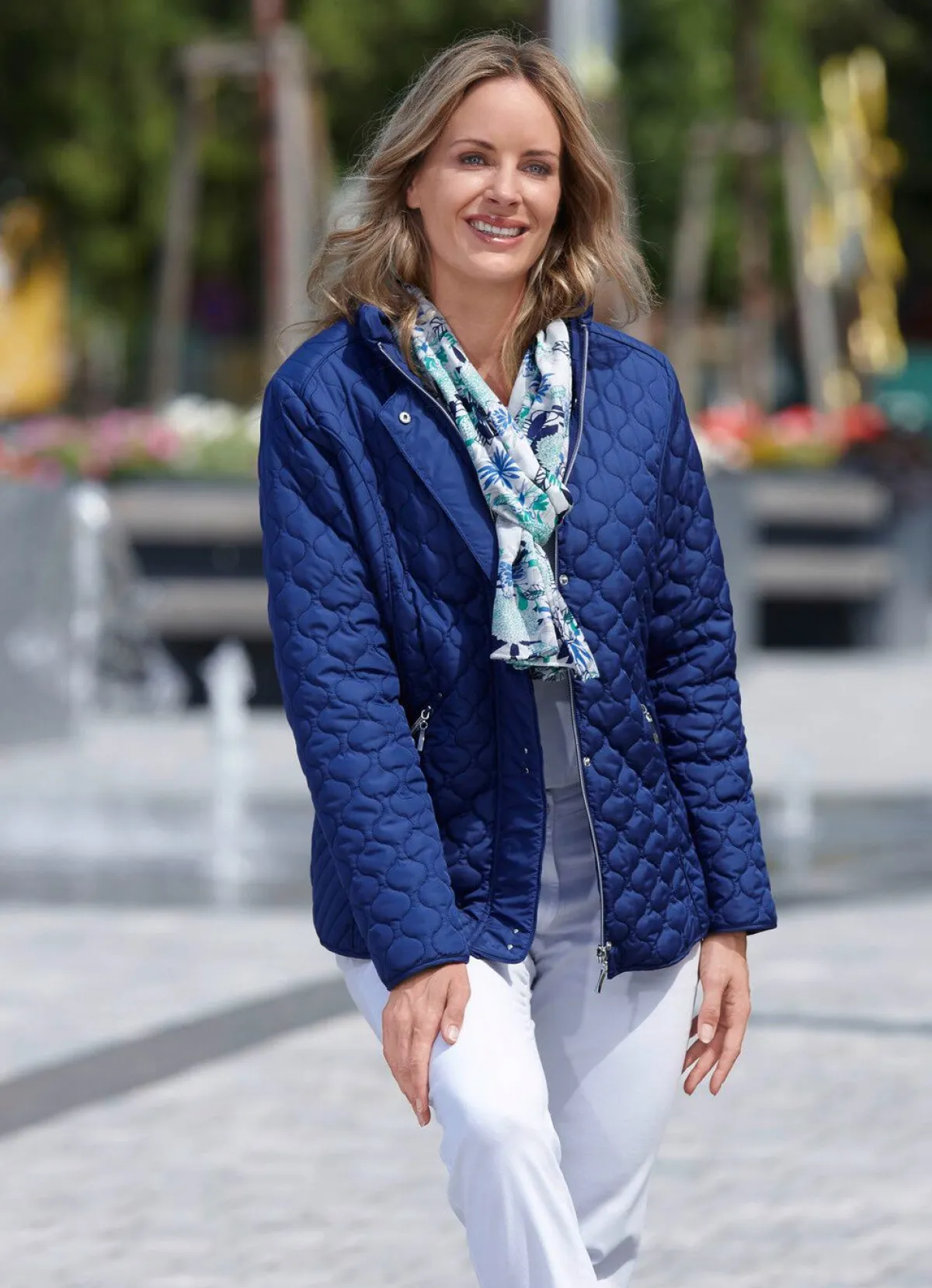 Outlet BADER Funktionsjacke mit interessantem Stepp SAPHIRBLAU