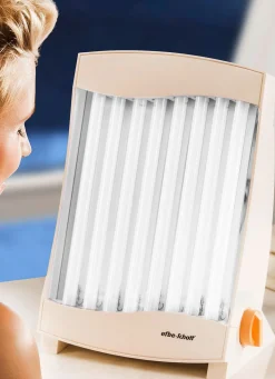 BADER Gesichtssolarium für eine angenehme Bräunung PFIRSICH-WEISS