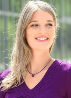 Hot BADER Halskette mit Kristallstein FUCHSIA