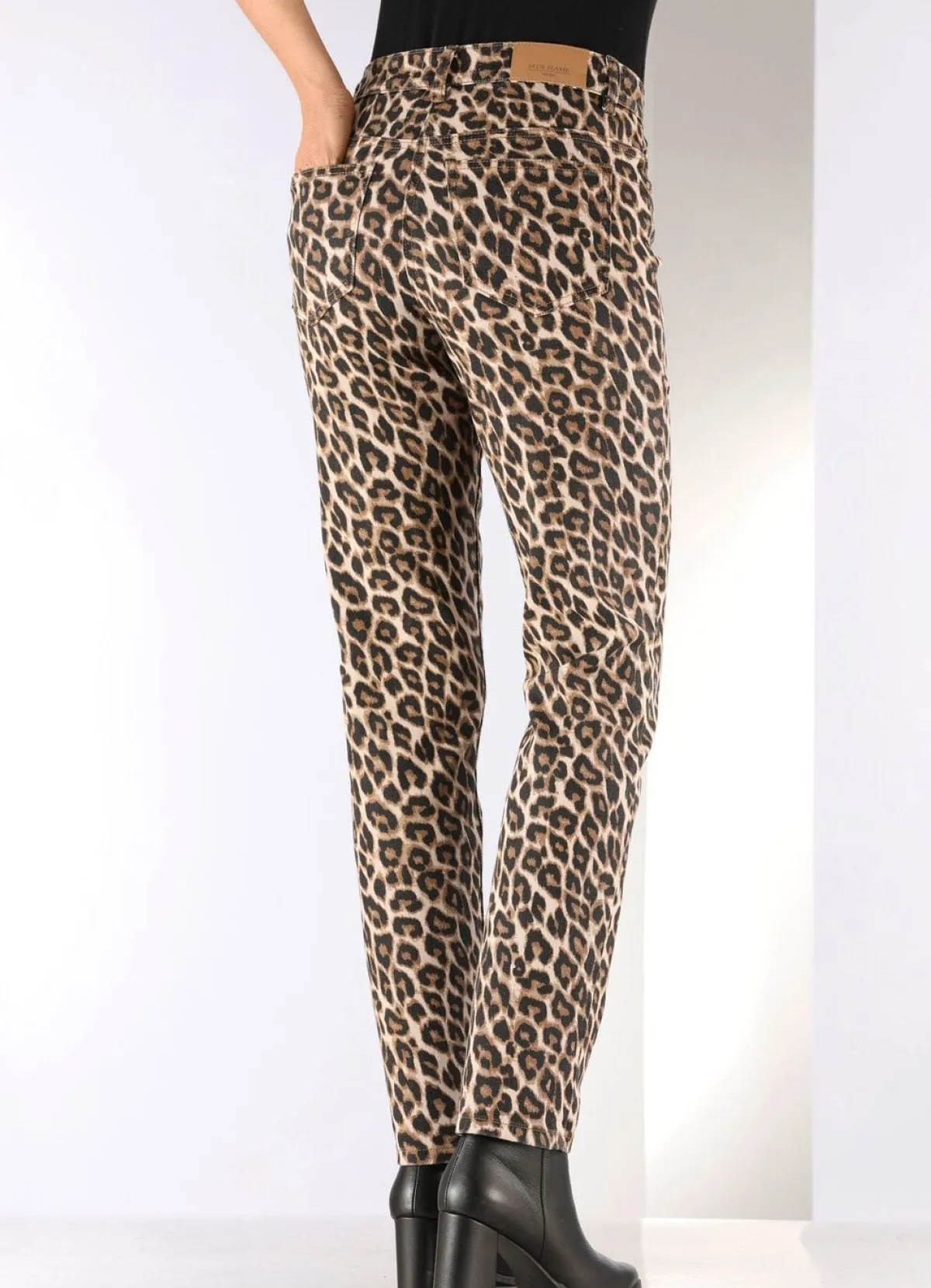 BADER Hose in angesagter Leo-Dessinierung BEIGE-SCHWARZ-BRAUN