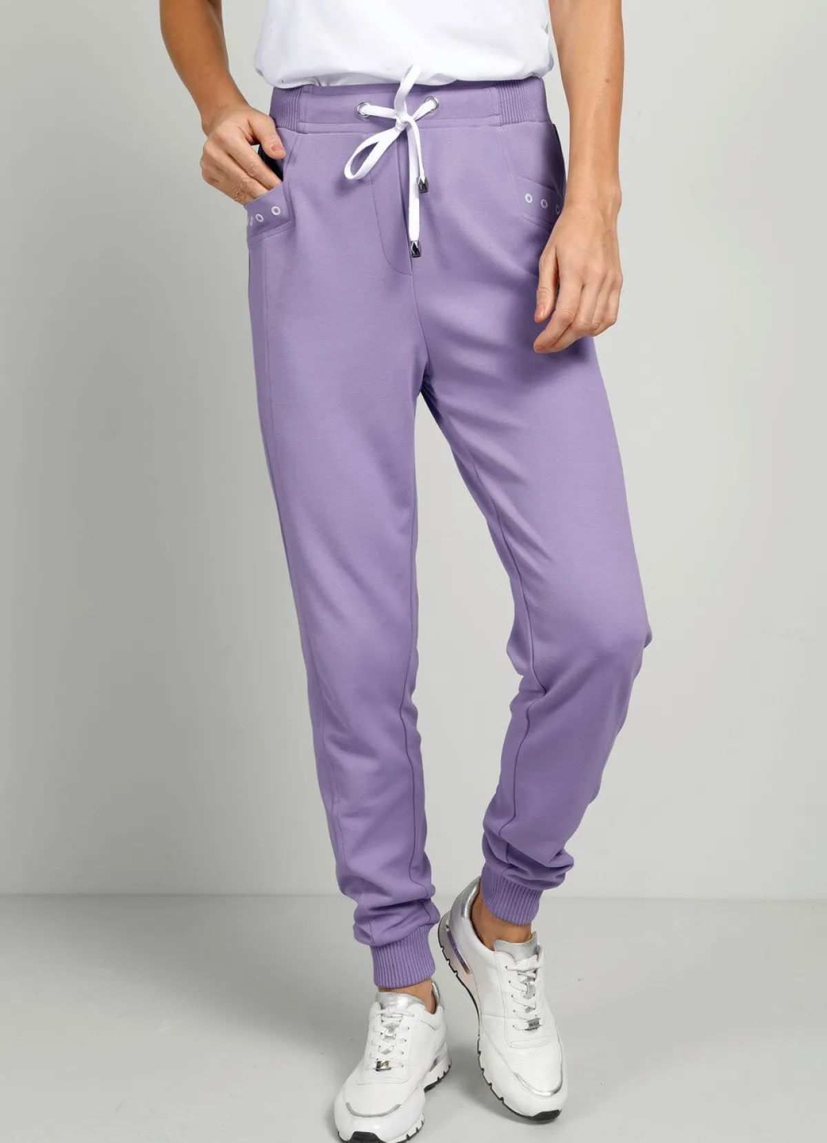 Hot BADER Hose im Joggpant-Style LILA-WEISS