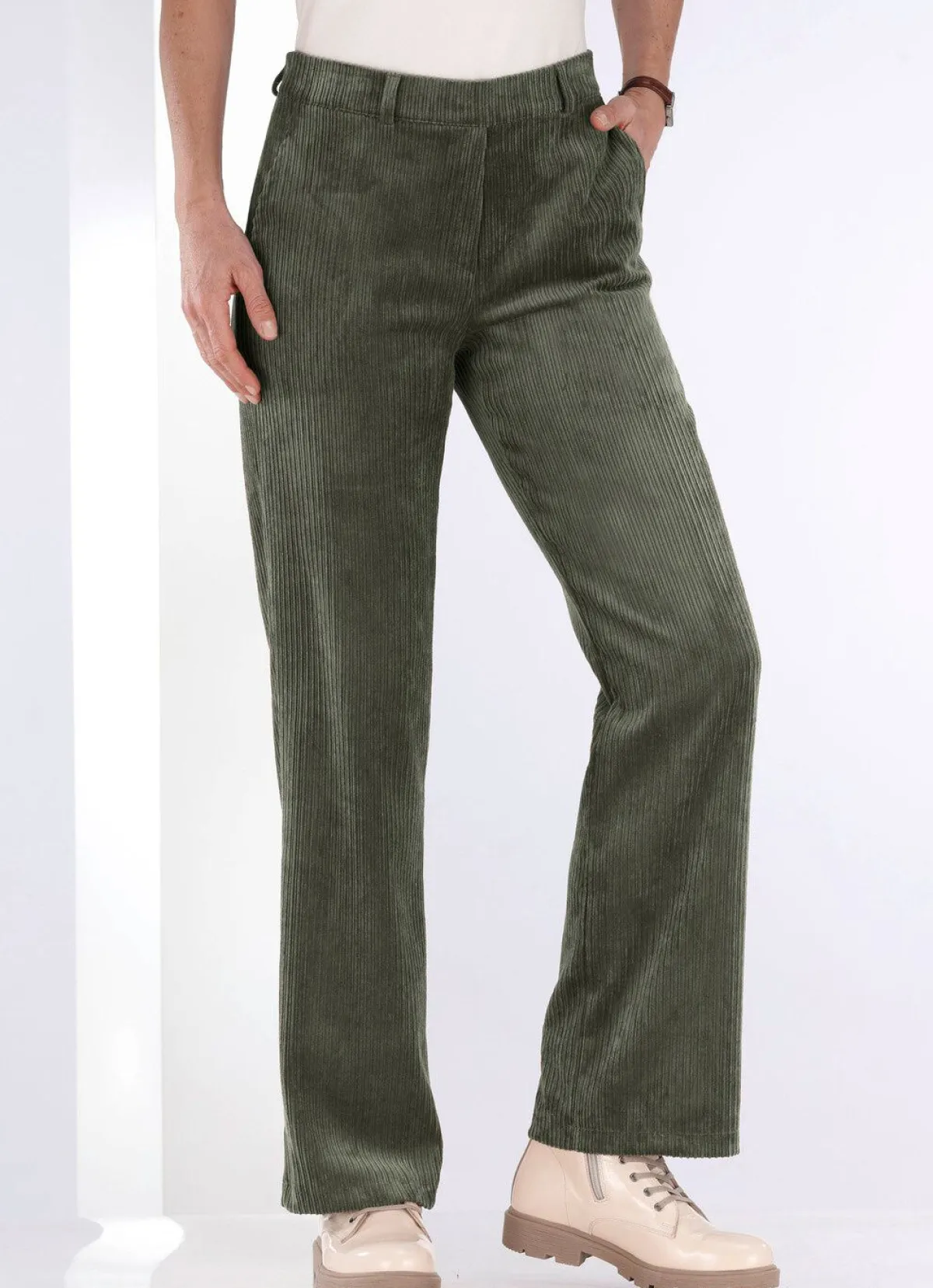 KLAUS MODELLE MADE IN GERMANY Hose in modischer Weite OLIV