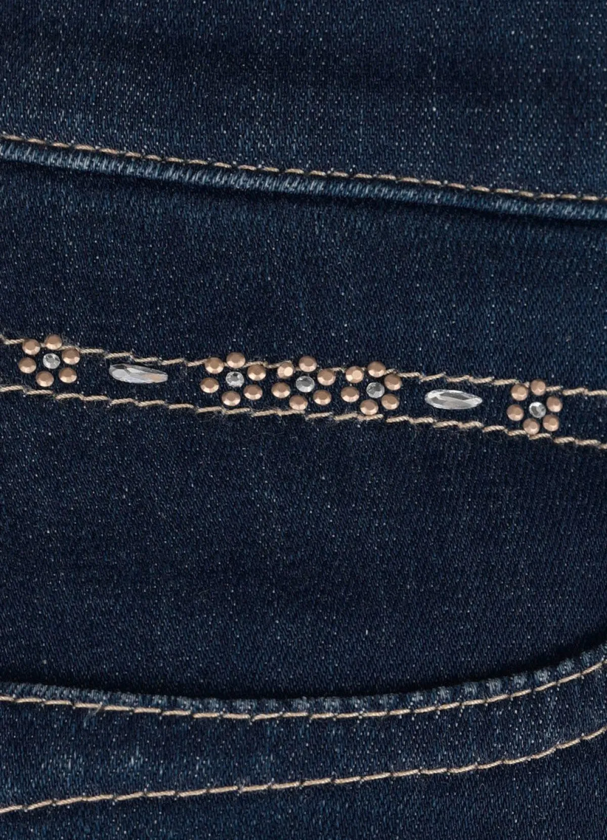 Hot COSMA Jeans mit dezenter Strasszier DUNKELBLAU