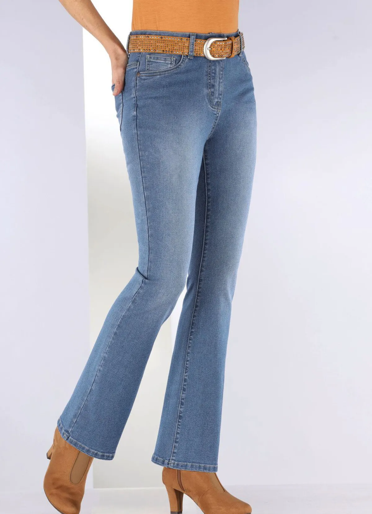 New BADER Jeans mit leicht ausgestellter Beinweite HELLBLAU