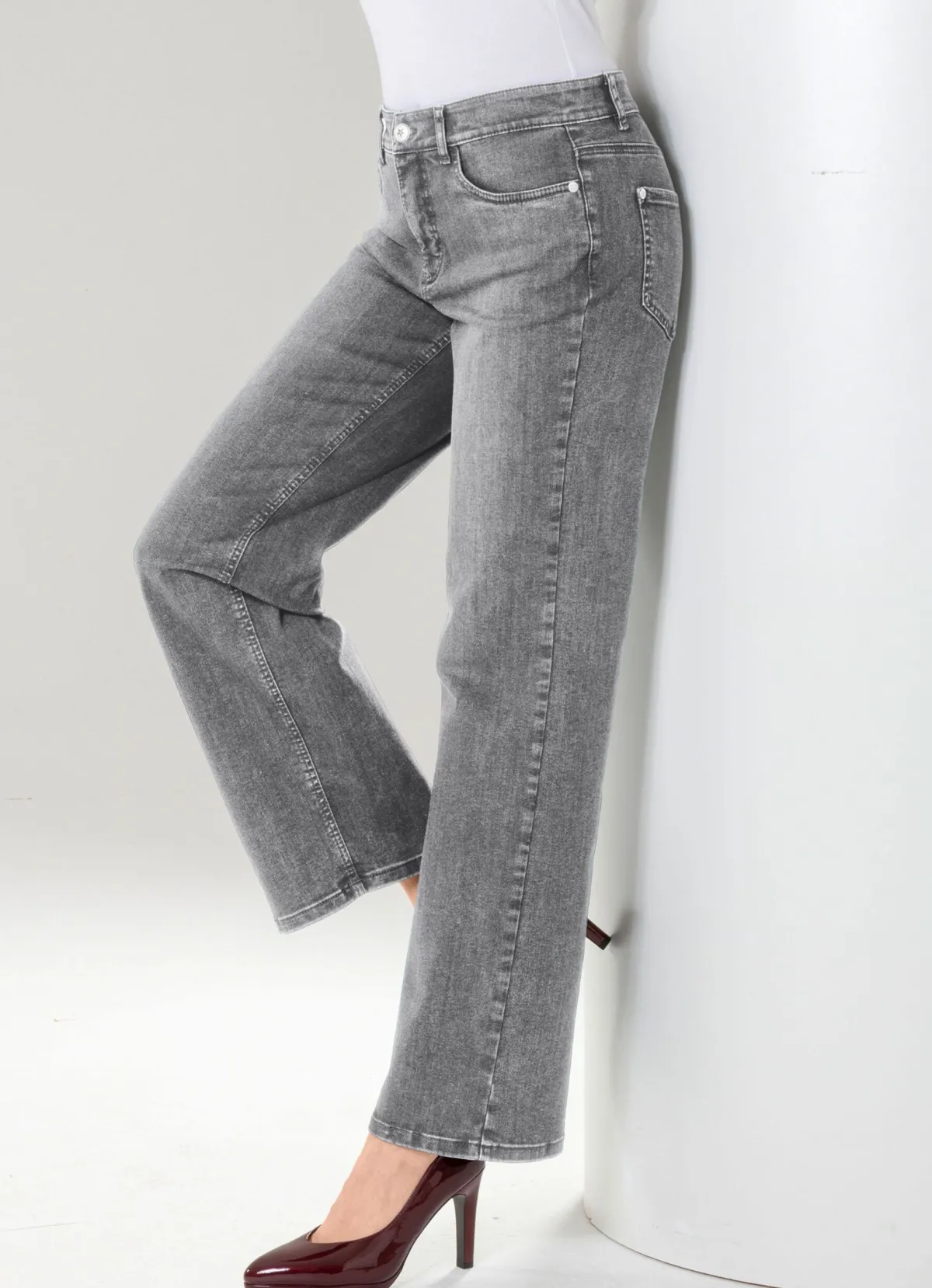 Hot BADER Jeans mit Stern-Details grau