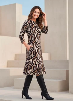 Hot BADER Kleid in Schlupfform taupe-braun-schwarz