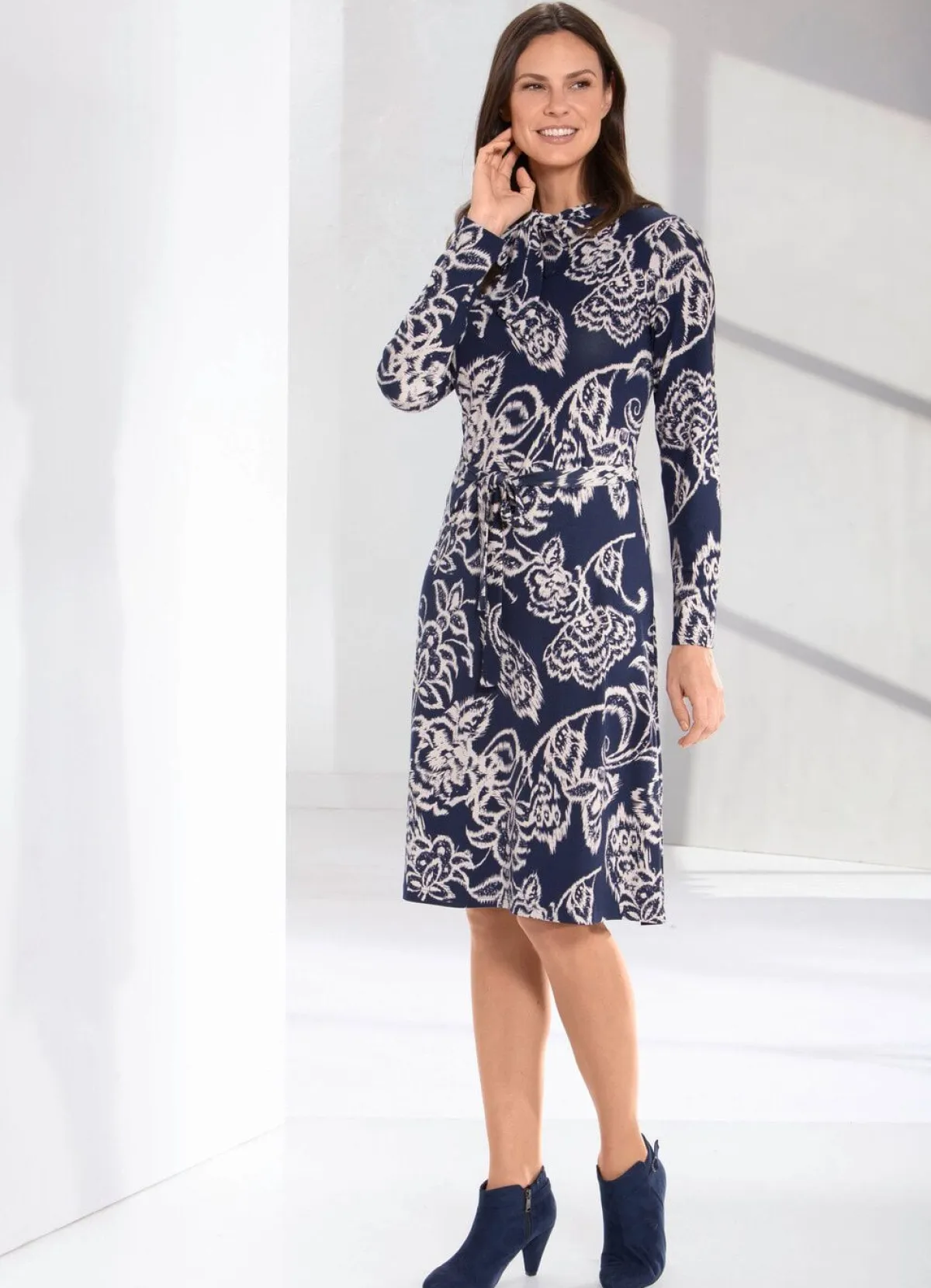 Clearance BADER Kleid mit Bindeschluppe MARINE-ECRU