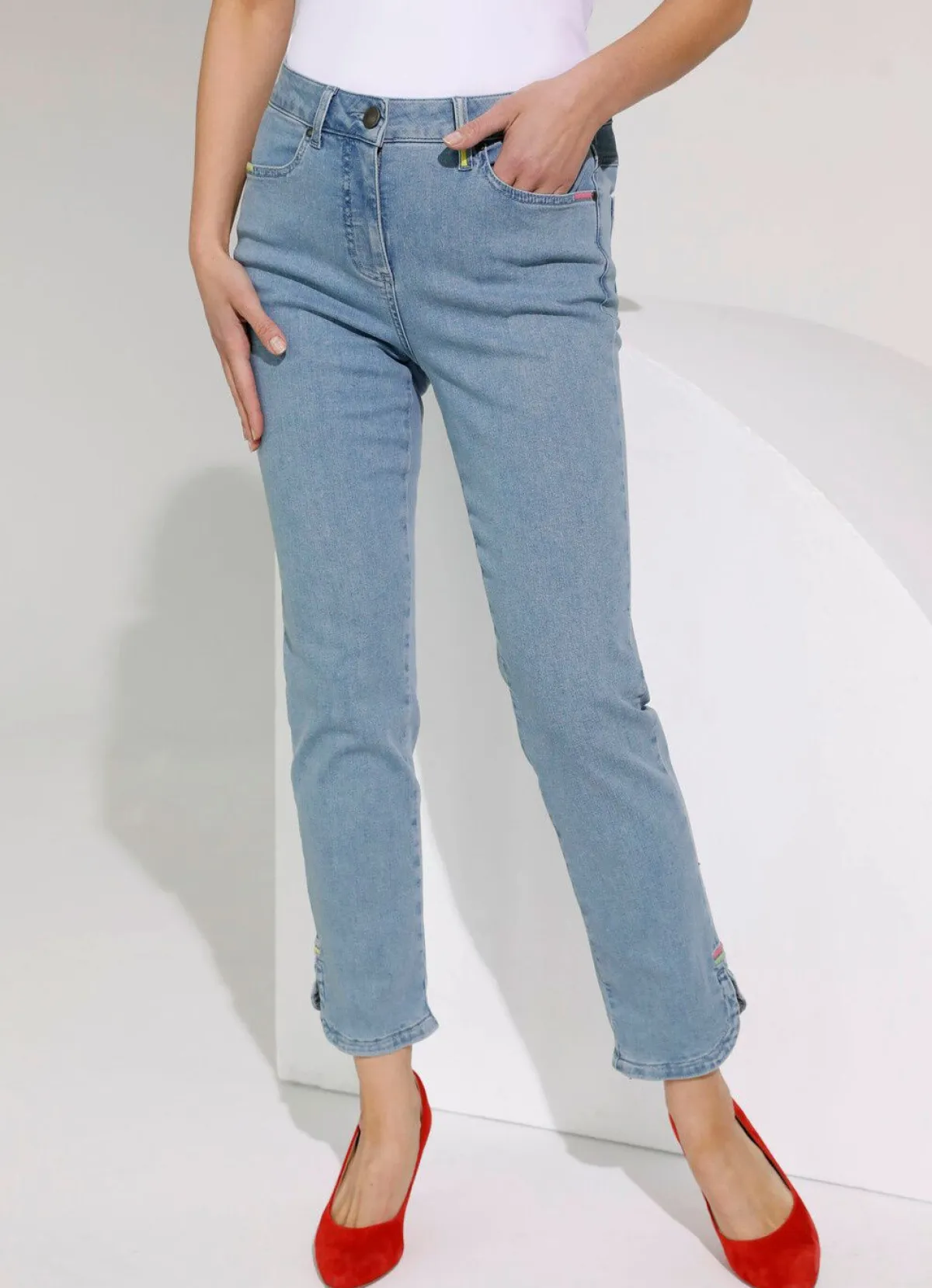 BADER Knöchellange Jeans in 5-Pocket-Form HELLBLAU