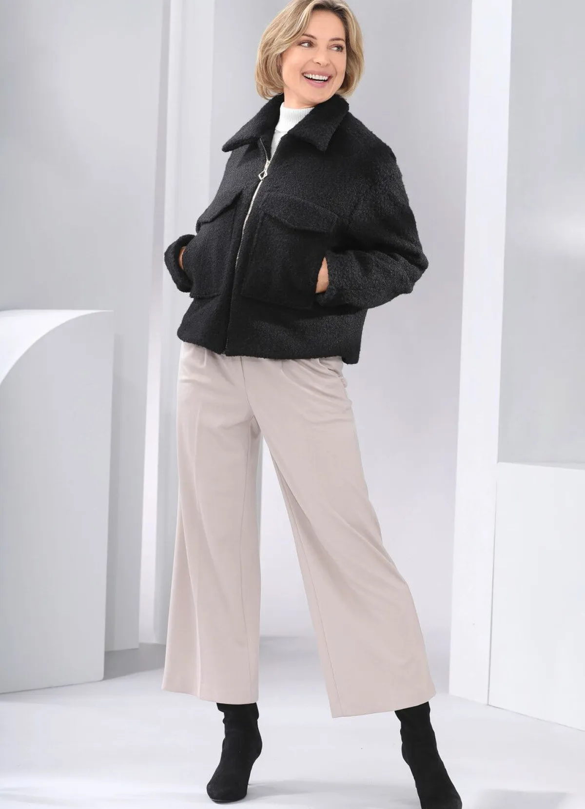 Outlet BADER Kurzjacke aus feinem Bouclé SCHWARZ