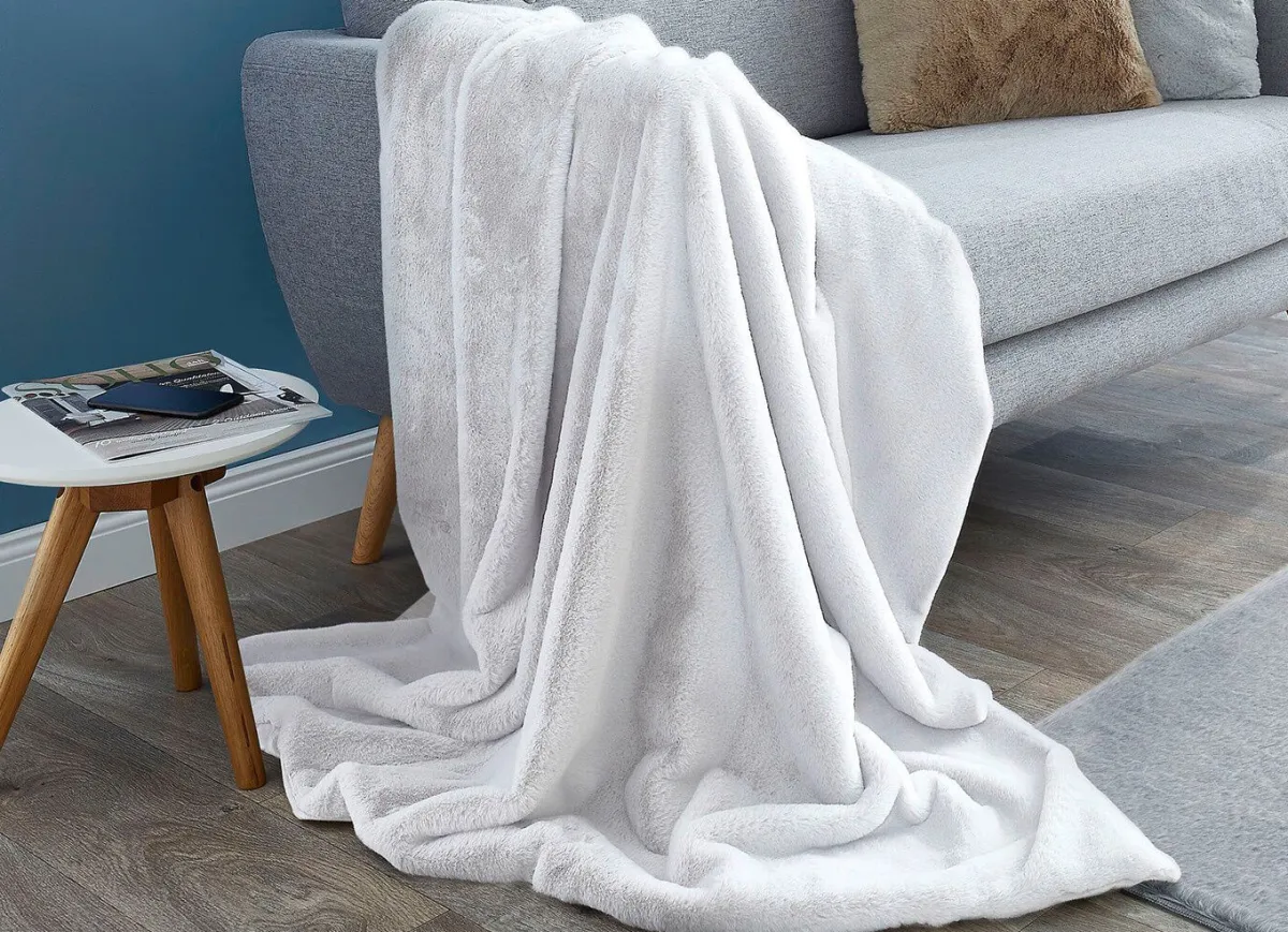 Best BADER Kuschelige Wohnaccessoire WEISS