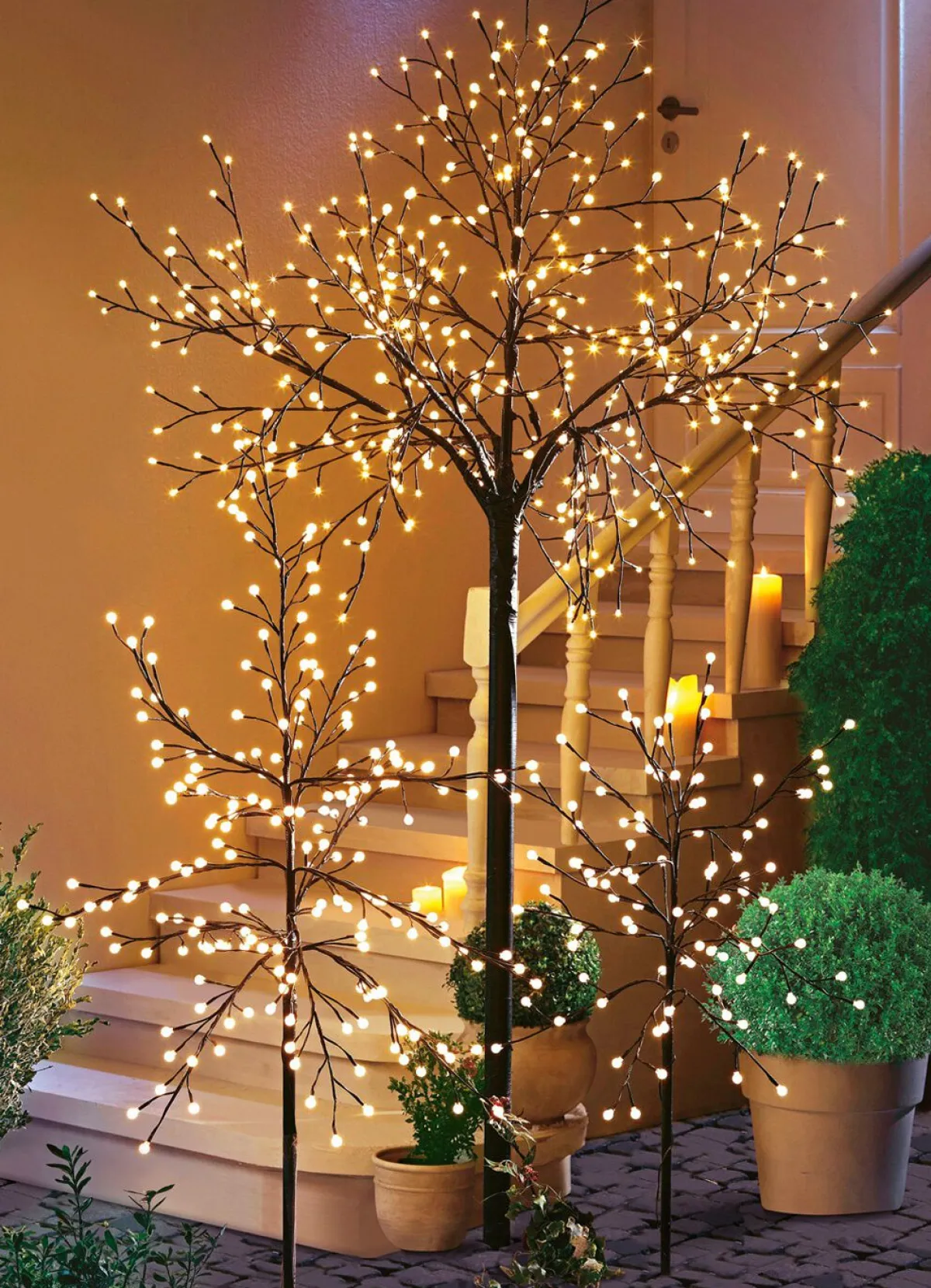 Outlet BADER LED-Baum mit LED-Kugeln WARM-WEISS