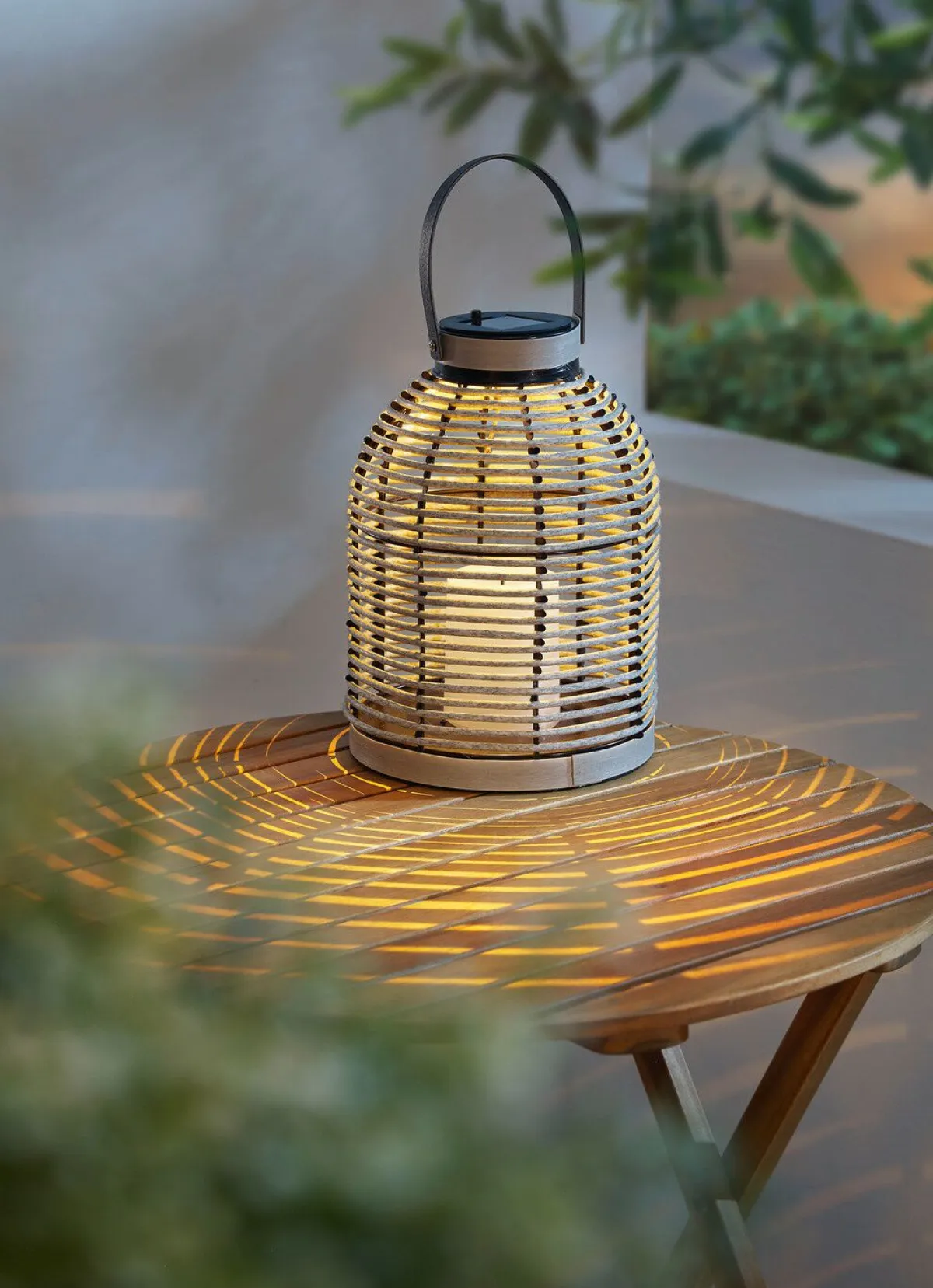 Hot BADER LED-Solar-Korbleuchte GRAU