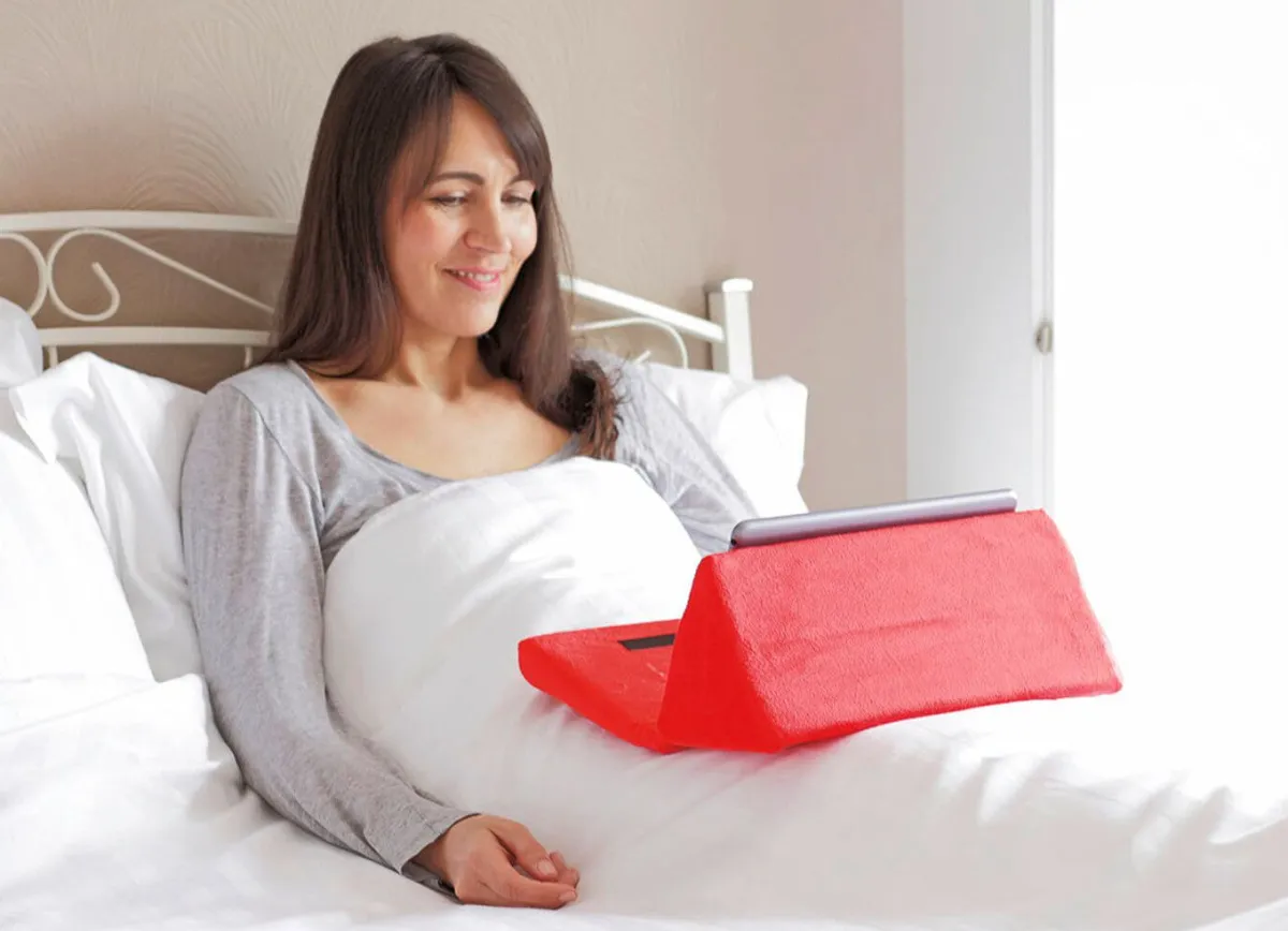 Hot BADER Lesekissen für entspanntes Lesen ROT