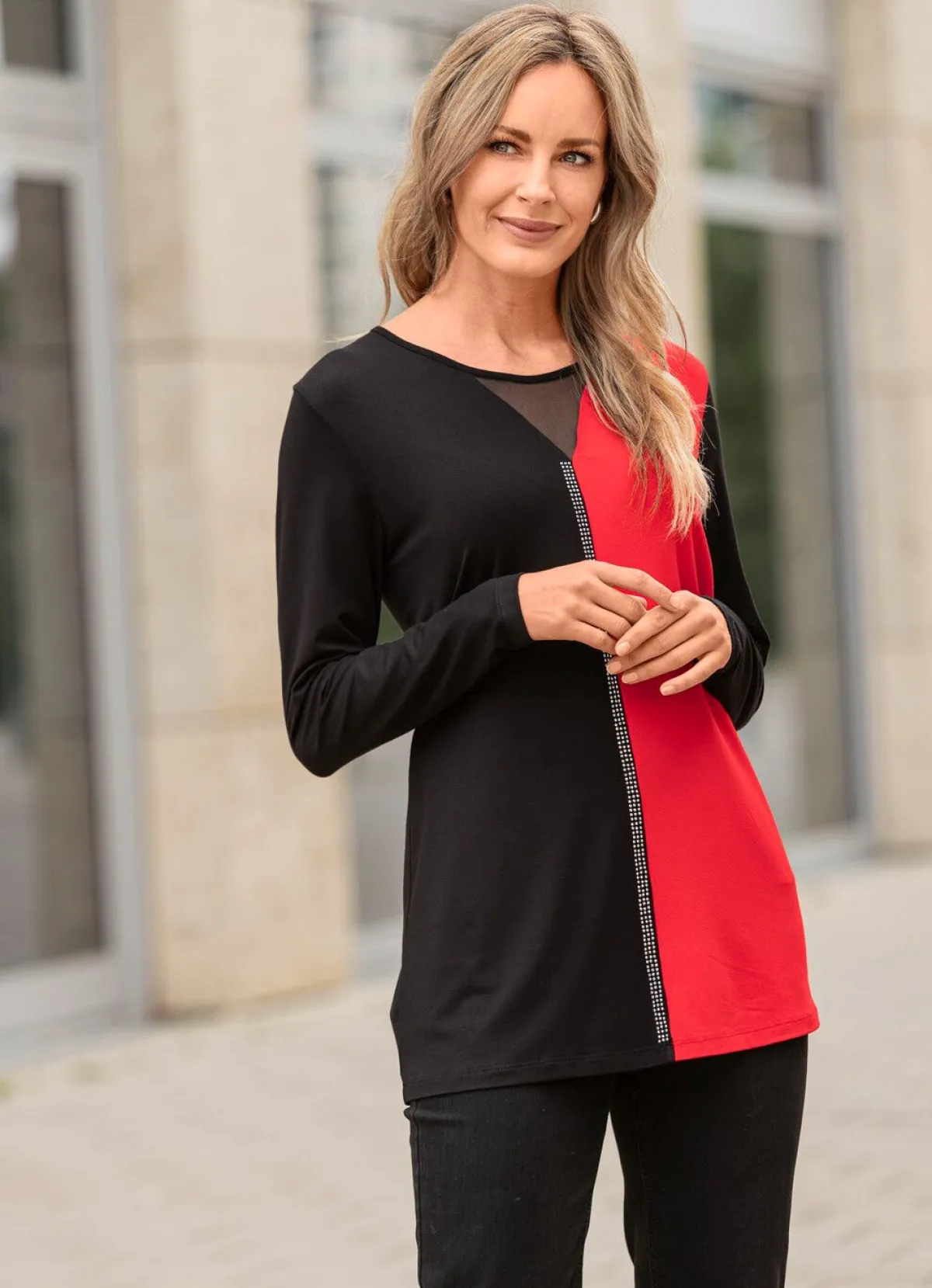 New BADER Longshirt mit silberfarbener Plättchenzier SCHWARZ-ROT