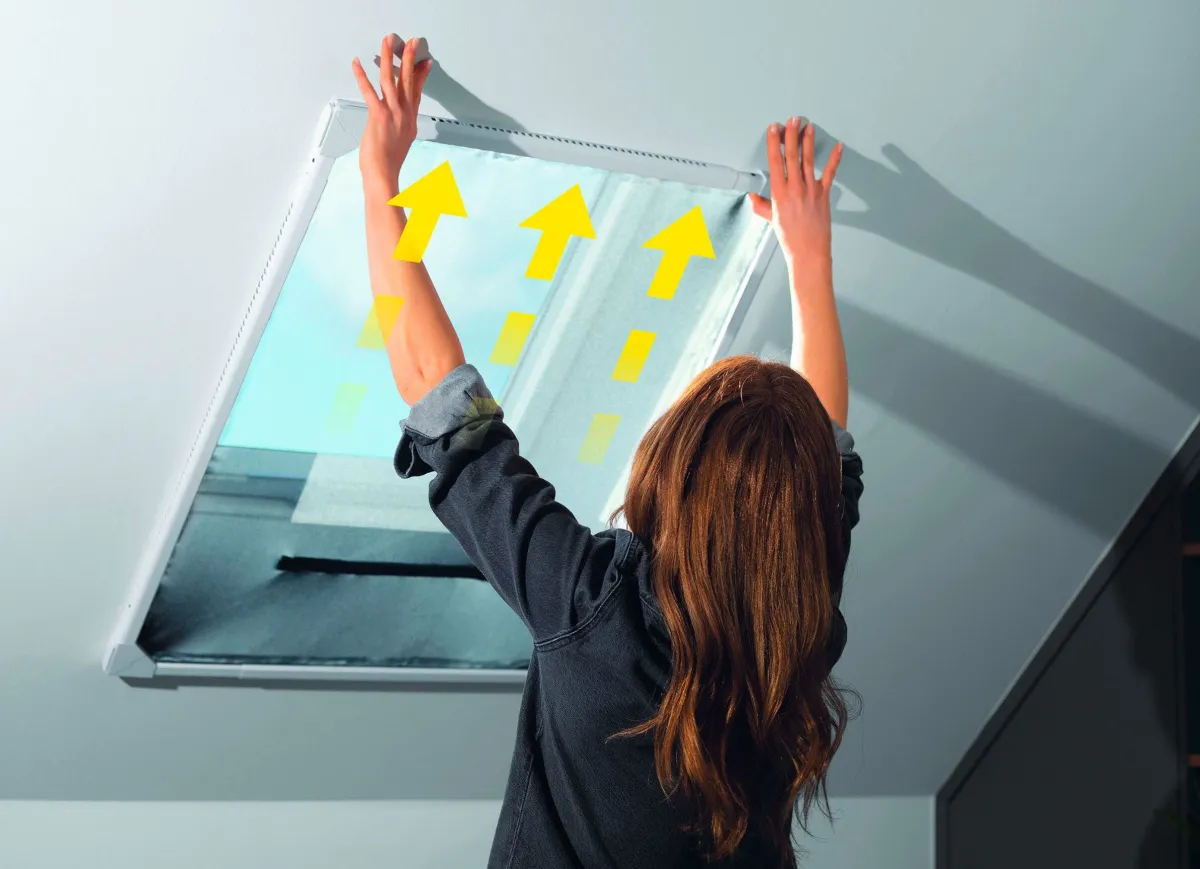 Clearance BADER Magic-Fit Teleskop-Dachfenstergitter weiß