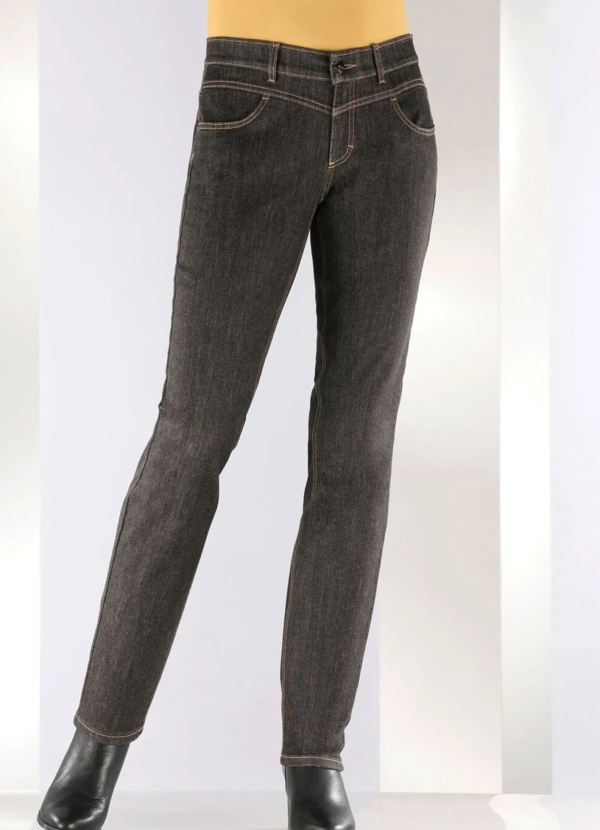 Hot BADER Magic-Jeans mit figurformendem Jeanssattel SCHWARZ