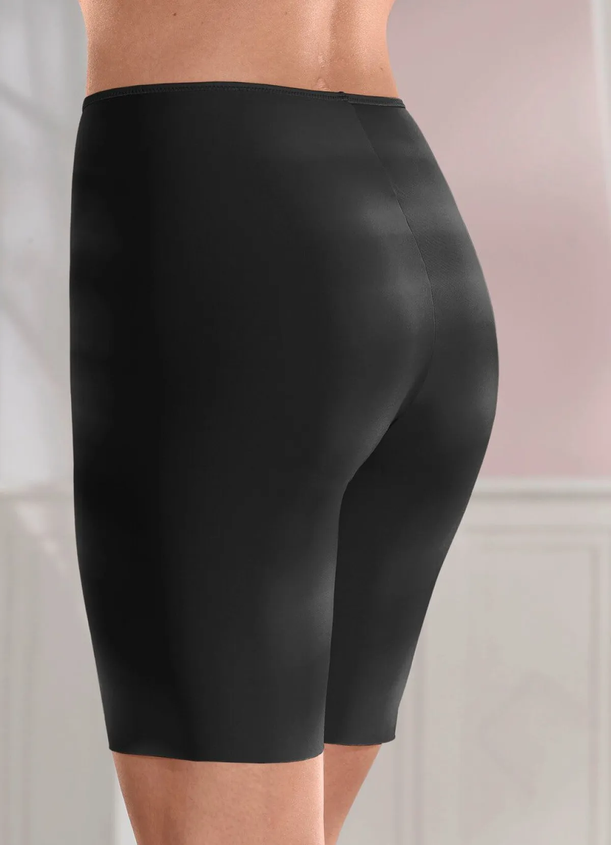 New MISS MARY Longpants aus hochwwertigem WinCool-Material SCHWARZ