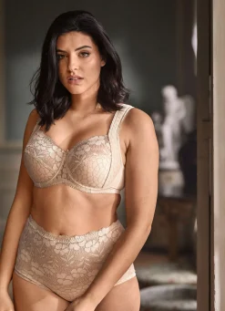 Outlet BADER Miss Mary Miederslip mit unterlegter Elastikspitze im Vorderteil BEIGE