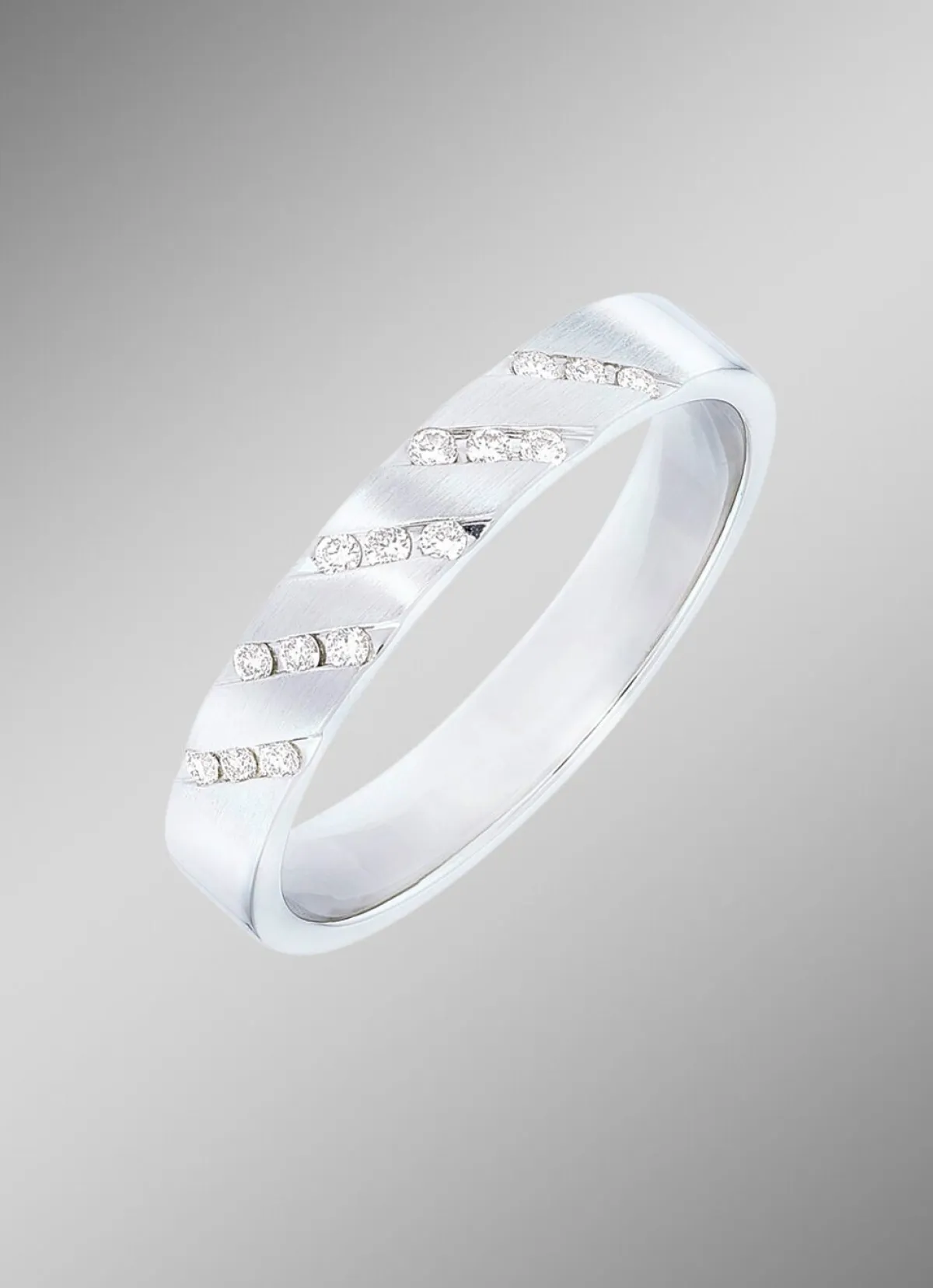 New BADER Platin Damenring mit Brillanten