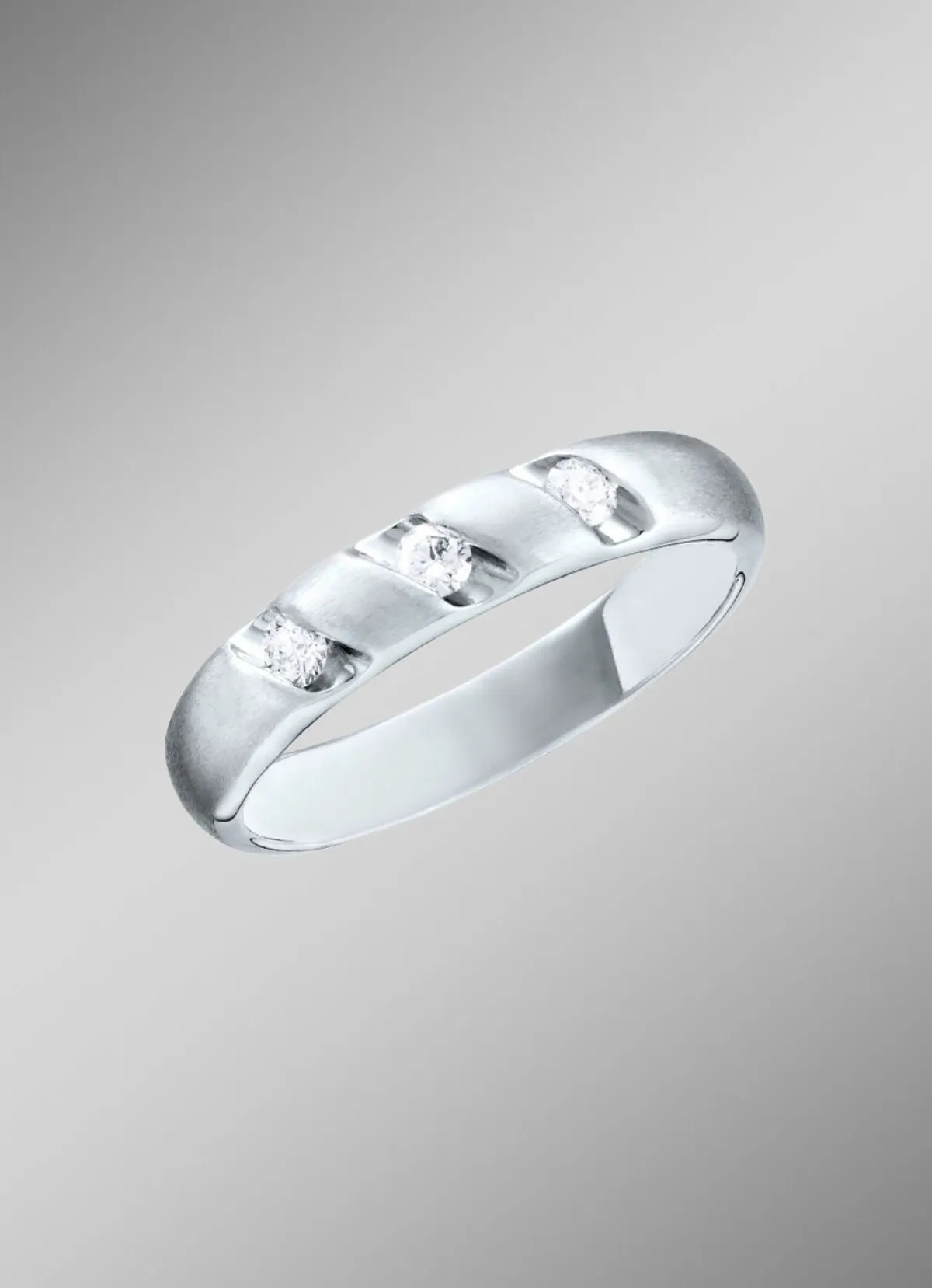 New BADER Platin Damenring mit 3 lupenreinen Brillanten