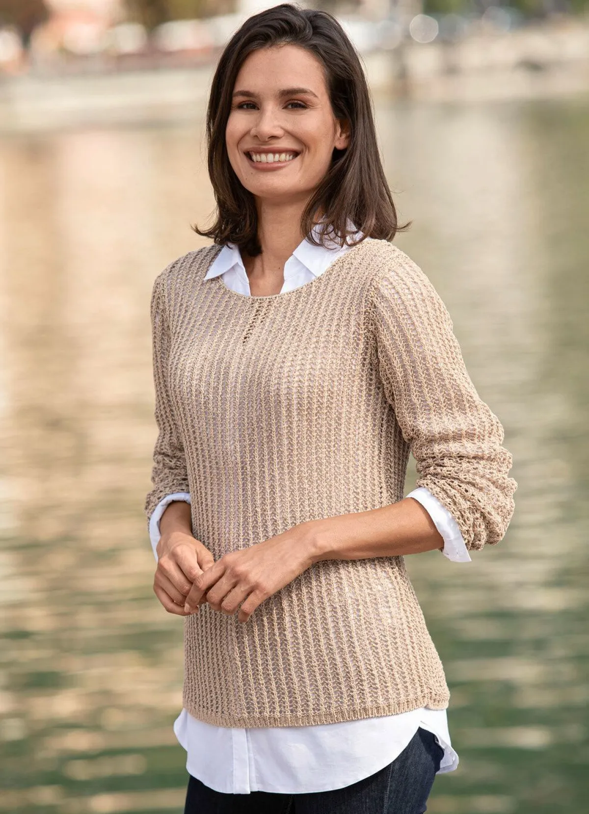 Hot BADER Pullover aus edel glänzendem Bändchengarn SANDBEIGE