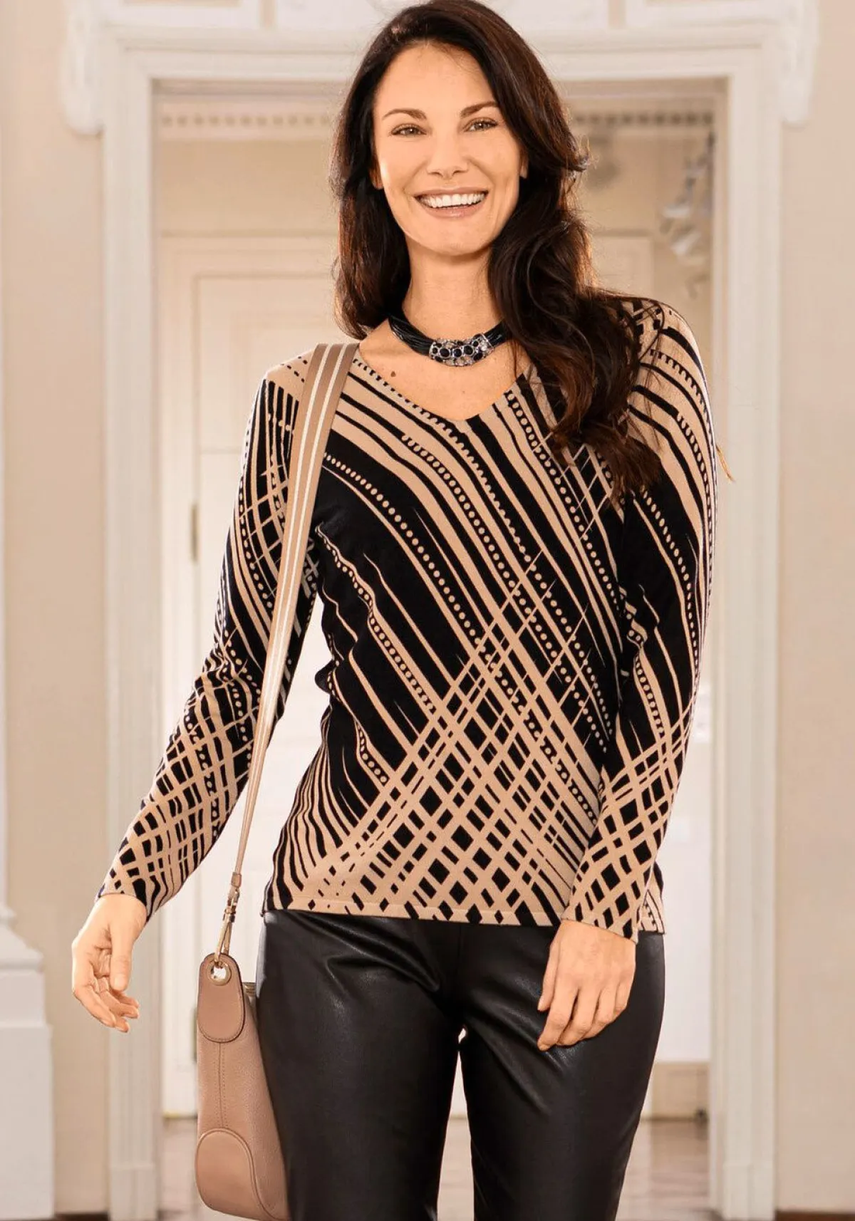 Best BADER Pullover in Feinstrick SCHWARZ-BEIGE