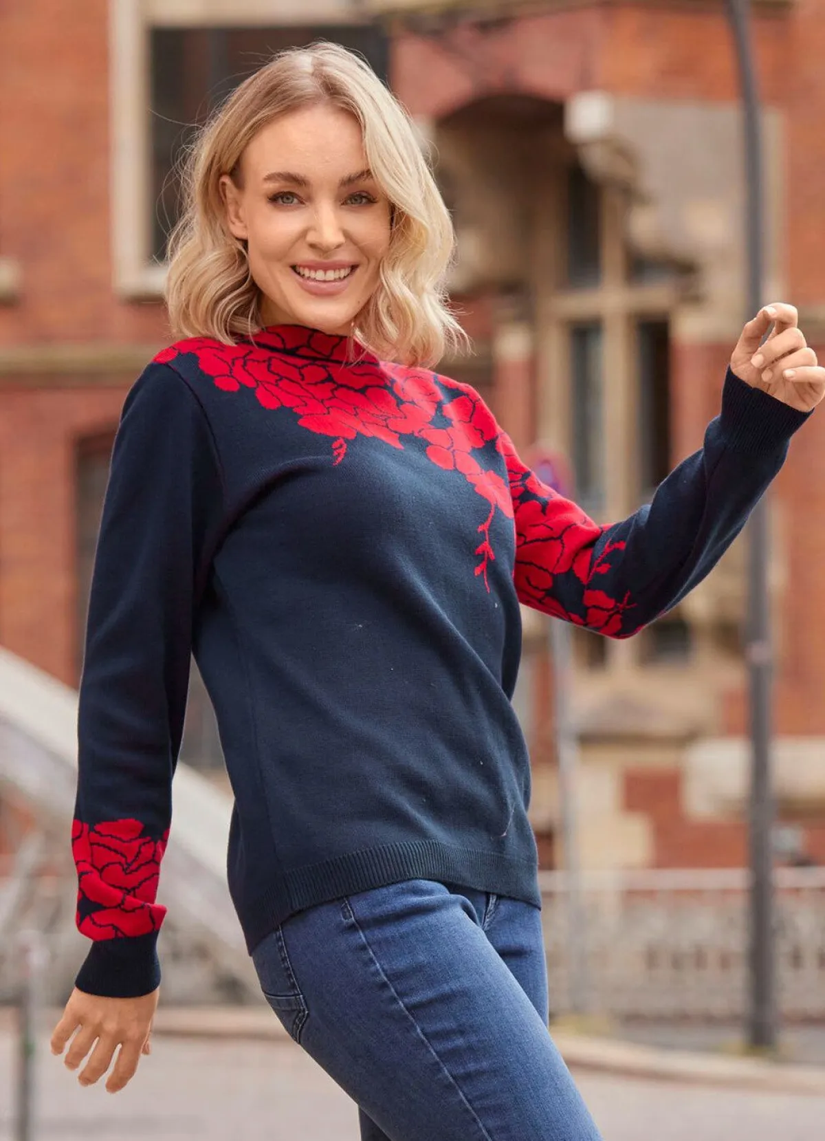 Discount laurakent Pullover mit floralen Jacquardakzenten MARINE-ROT