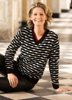 New BADER Pullover mit grafischem Muster SCHWARZ-WEISS-ROT