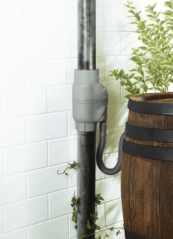 Discount BADER Regenfilter mit Edelstahlsieb, Anleitung und Schlauch GRAU