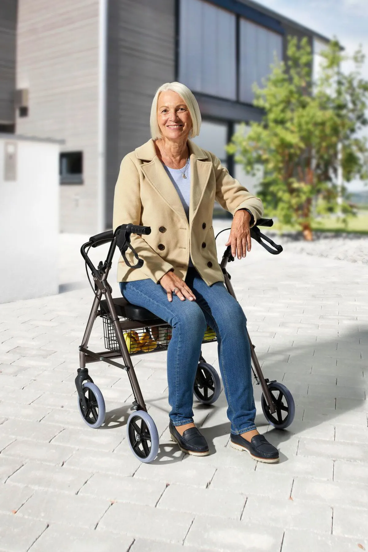 Outlet BADER Rollator XXL mit hochwertigem Stahlgestell ANTHRAZIT