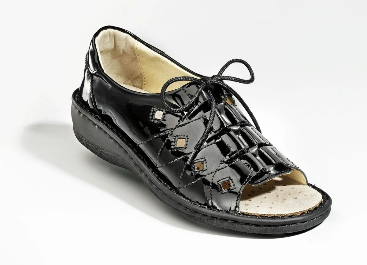 Discount BADER Sandalette aus Lackleder SCHWARZ
