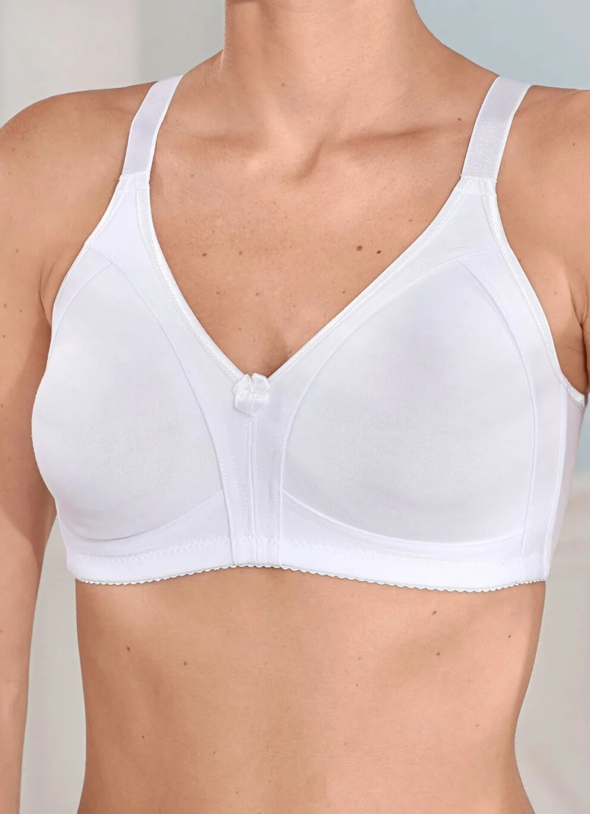 Outlet SASSA Zweierpack Minimizer-BH mit vorgeformten Cups 1X WEISS, 1X PUDER