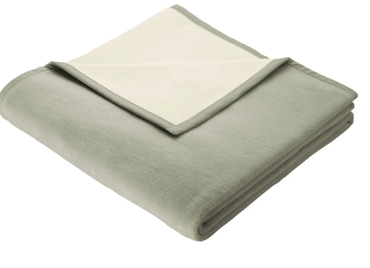 Outlet BADER Schlafdecke mit Veloursbandeinfassung SILBER