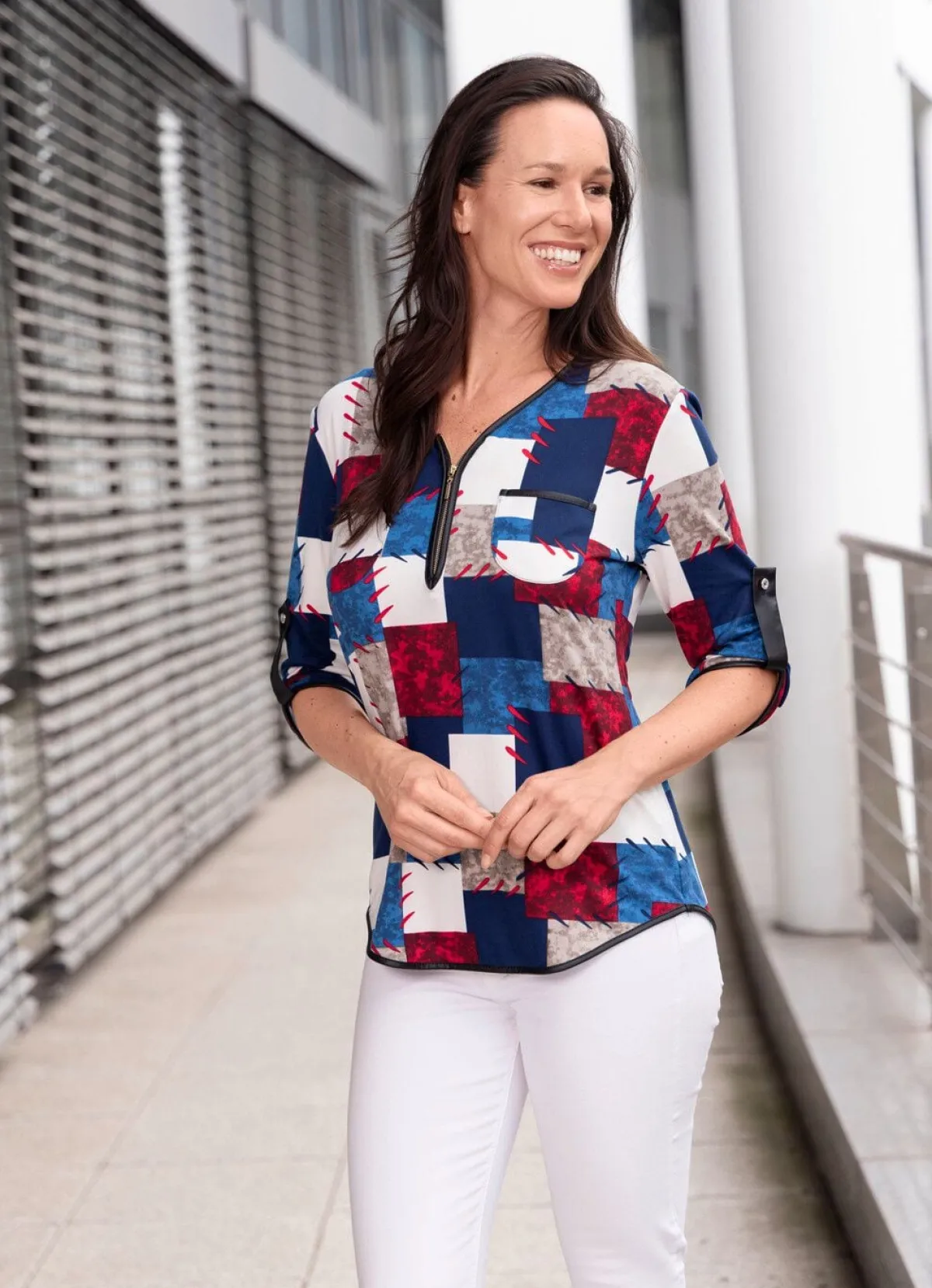 Best BADER Shirt-Tunika in tollem Dessin WEISS-MARINE-ROT-BUNT