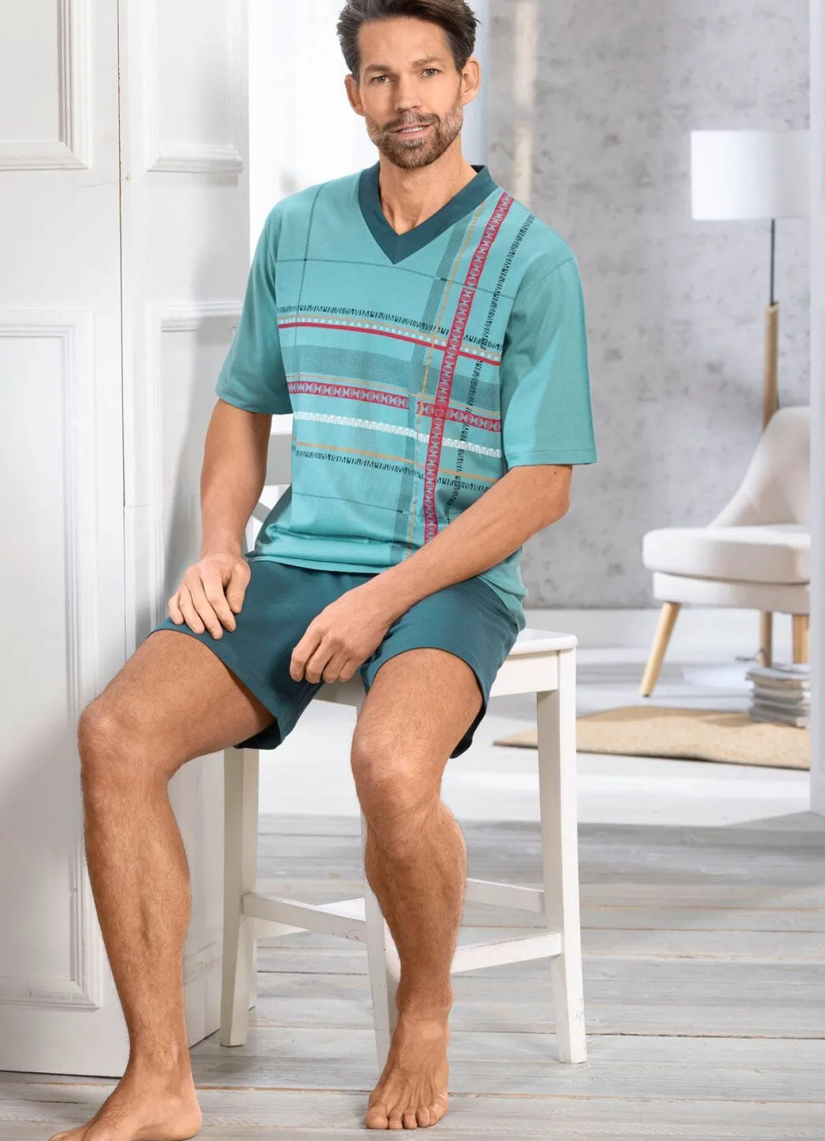 Discount BADER Shorty mit V-Ausschnitt und Druckmotiv PETROL-BUNT