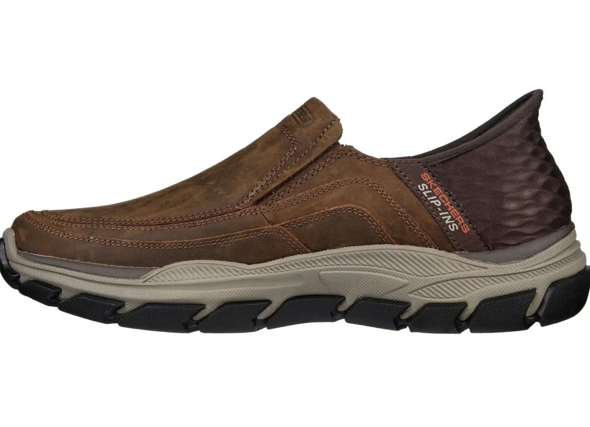 Discount Skechers , bequeme Herren-Slipper, mit geformter Slip-Ins Fersenplatte DUNKELBRAUN