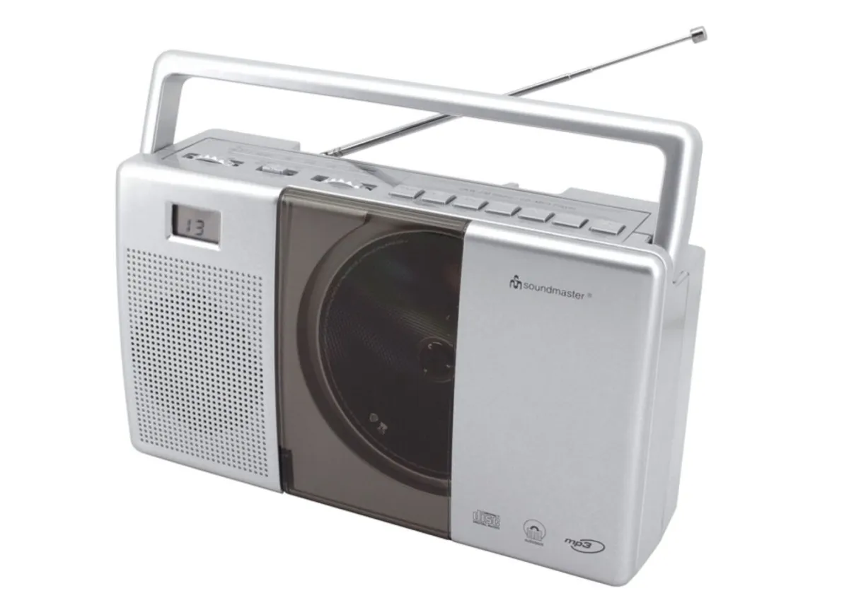 Hot SOUNDMASTER CD-Kofferradio RCD1185 SILBERFARBEN