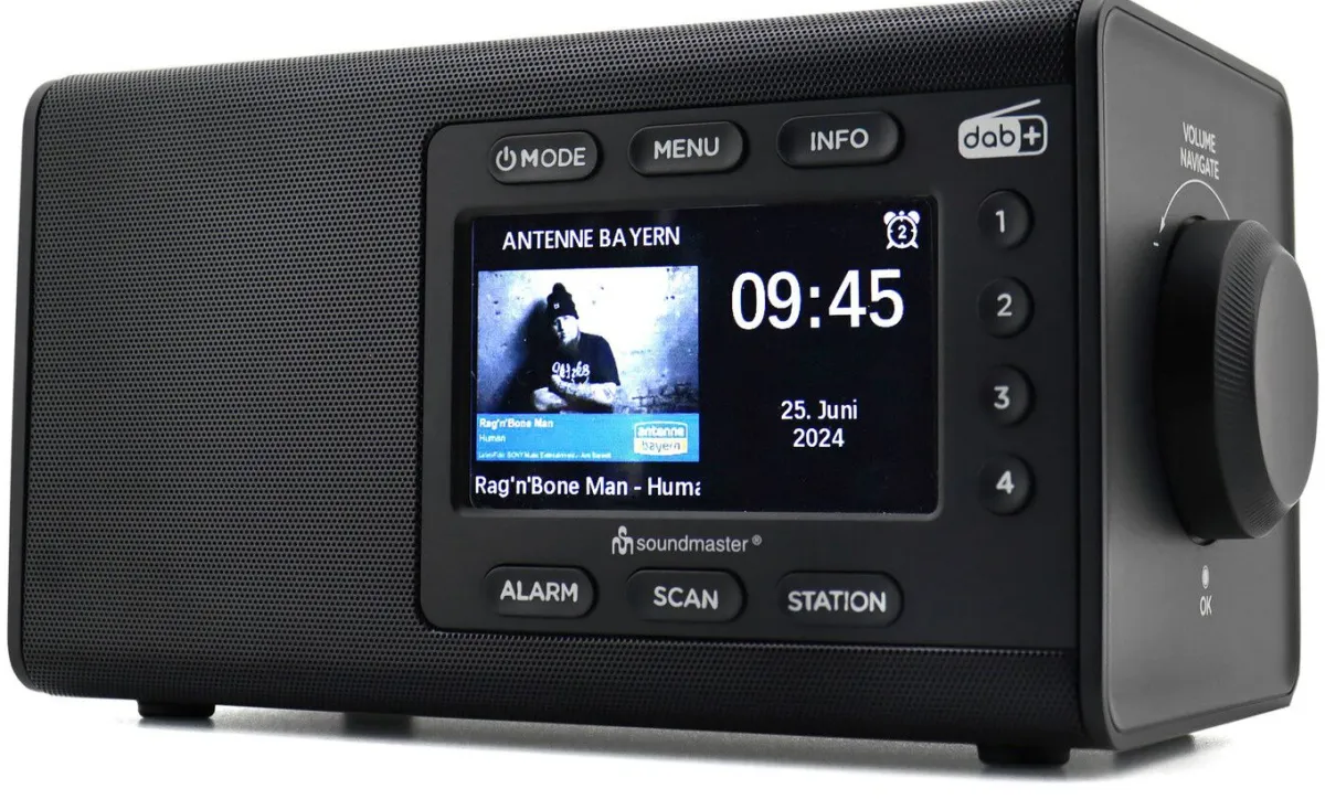 Outlet BADER "soundmaster" Digitalradio mit DAB+ SCHWARZ